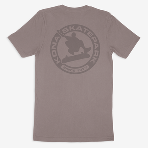 Tonal Classic Badge - Pebble Brown